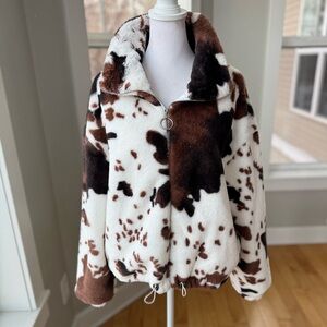 KYOYO Brown Black White Cow Print Faux Fur Cropped Bomber Jacket Size Medium